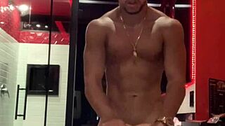 Leaked online: deputy's daughter cheats on boyfriend with lover in motel.