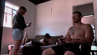 यार, कारमोना को चूसते हुए गेमिंग, शामिल होना चाहते हो?