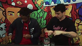 सभी flavors के condoms taste karte hue young 18+ massage scene mein