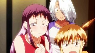 Guy Hooks Up with 5 Busty Big-Ass Women