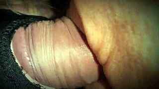 मैं इतनी हुमिलिएटेड महसूस करती हूँ हेन्टाई स्लेव के रूप में मोन्स्टर लंड चाटते हुए स्लॉपी ऐनल सबमिशन में