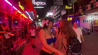 पट्टाया में नॉटी थाई लड़कियों को पिक अप करना