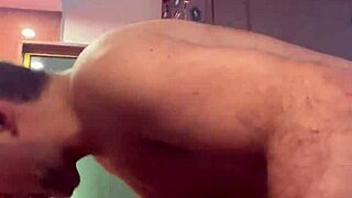 How does Alinemilf handle double penetration with toys in her latest update