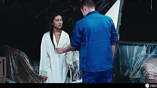 मे थाई फ्रीज फक फेटिश पिनाय एशियन कांट्रेक्टर के साथ