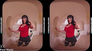 Bathtime Blowjob With Brunette In Skirt