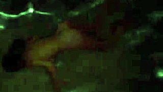 क्या लारा पज़ल सॉल्व करती है और उसके लिए उसकी चूत में कम मिलता है?