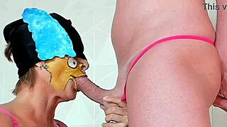 gilf gives BLOWJOB for HUGE LOAD