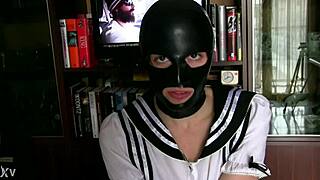 yo sweet stepdaughter, why feed that disgusting old perv?