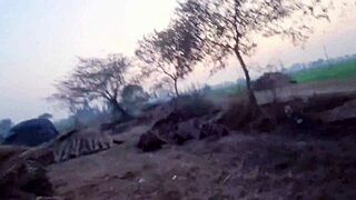 Girlfriend Rides Wild in Jungle Hut Outdoor Pound Session